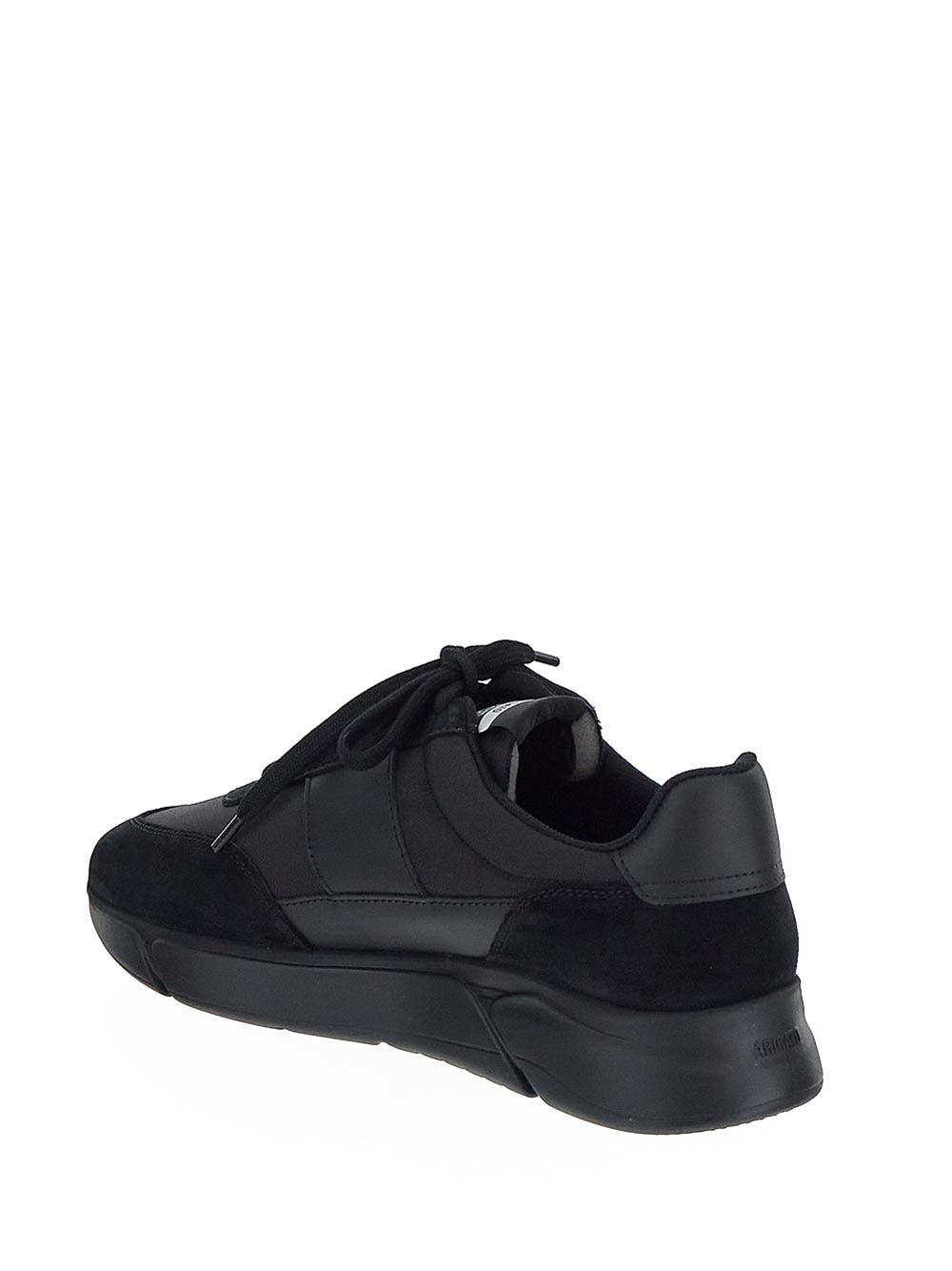 Oluxury Axel Arigato Genesis Sneaker Convenienza