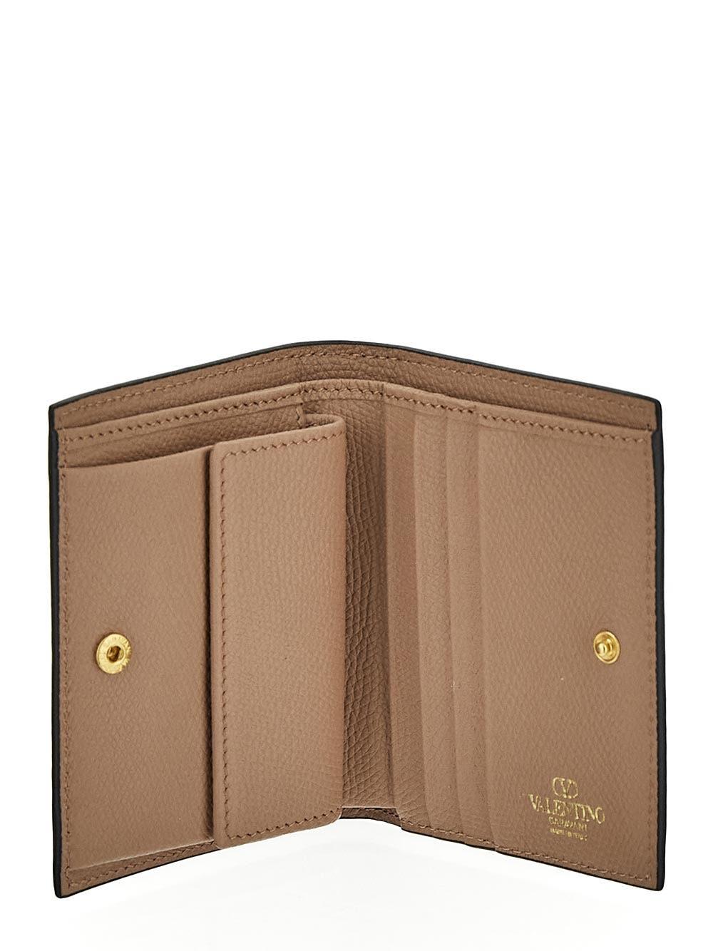 Oluxury Valentino Garavani V Logo Wallet Sconto