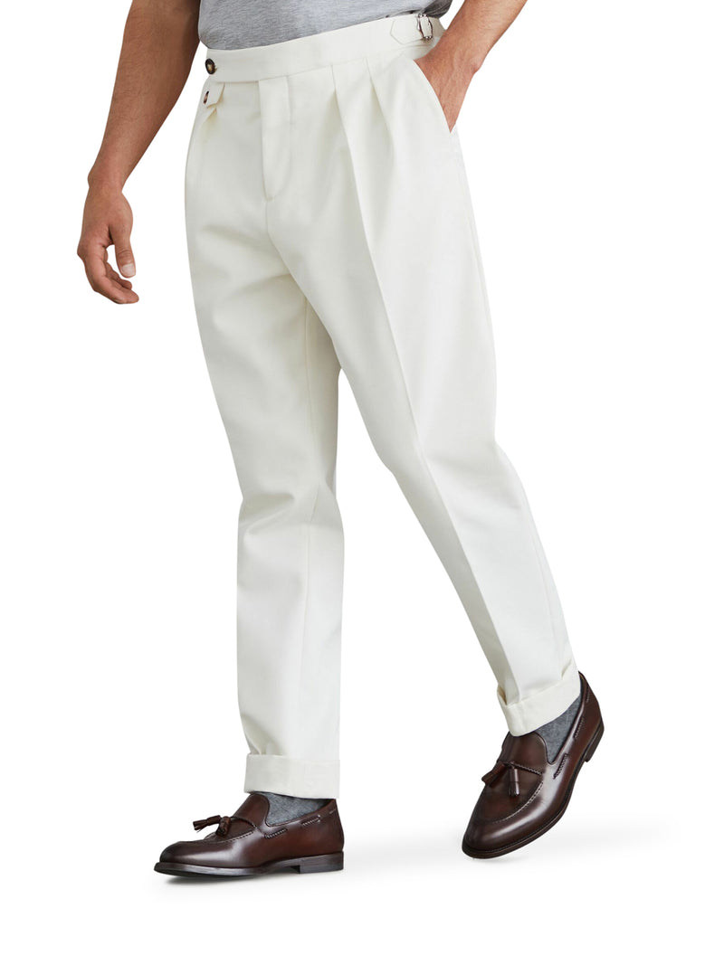 Suitnegozi Pantaloni affusolati con pieghe Vendite Flash