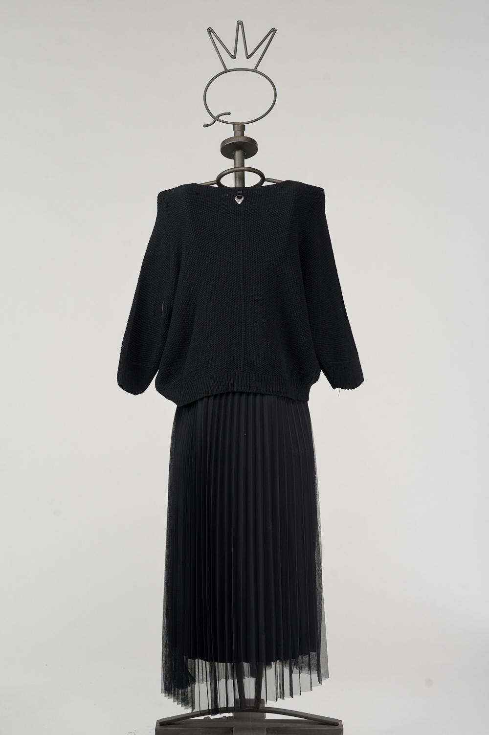 Save The Queen Vestito + maglia In Linea
