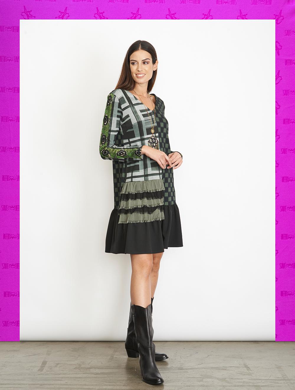 Save The Queen Vestito corto con stampa a quadri rouches e ricami Sottocosto