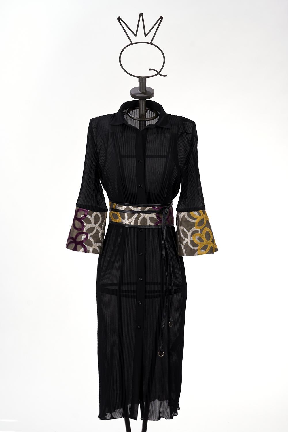 Save The Queen Vestito chemisier midi nero plissettato Negozio