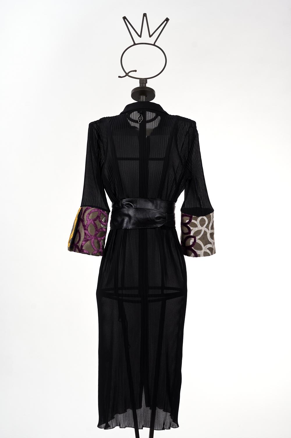 Save The Queen Vestito chemisier midi nero plissettato Negozio