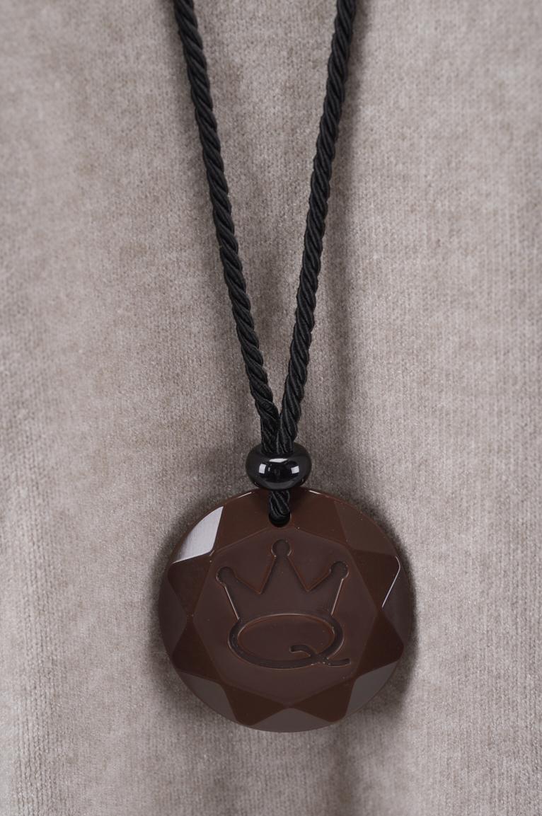 Save The Queen Maglia + collana Presa