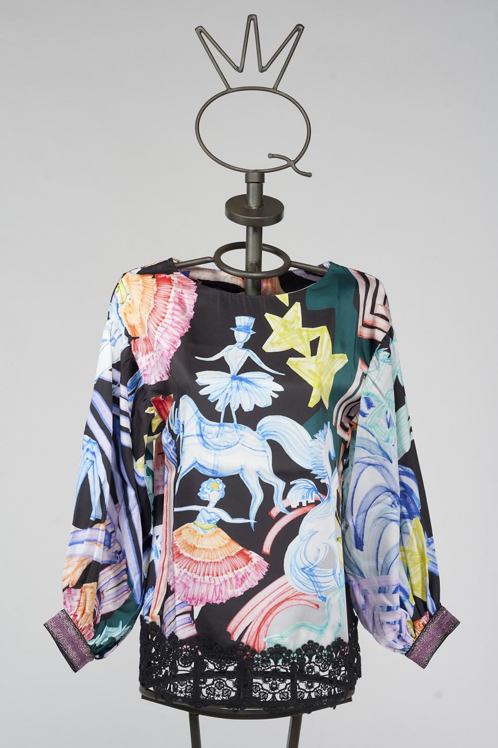 Save The Queen Blusa in raso con stampa dedicata al Circo Super Saving Price