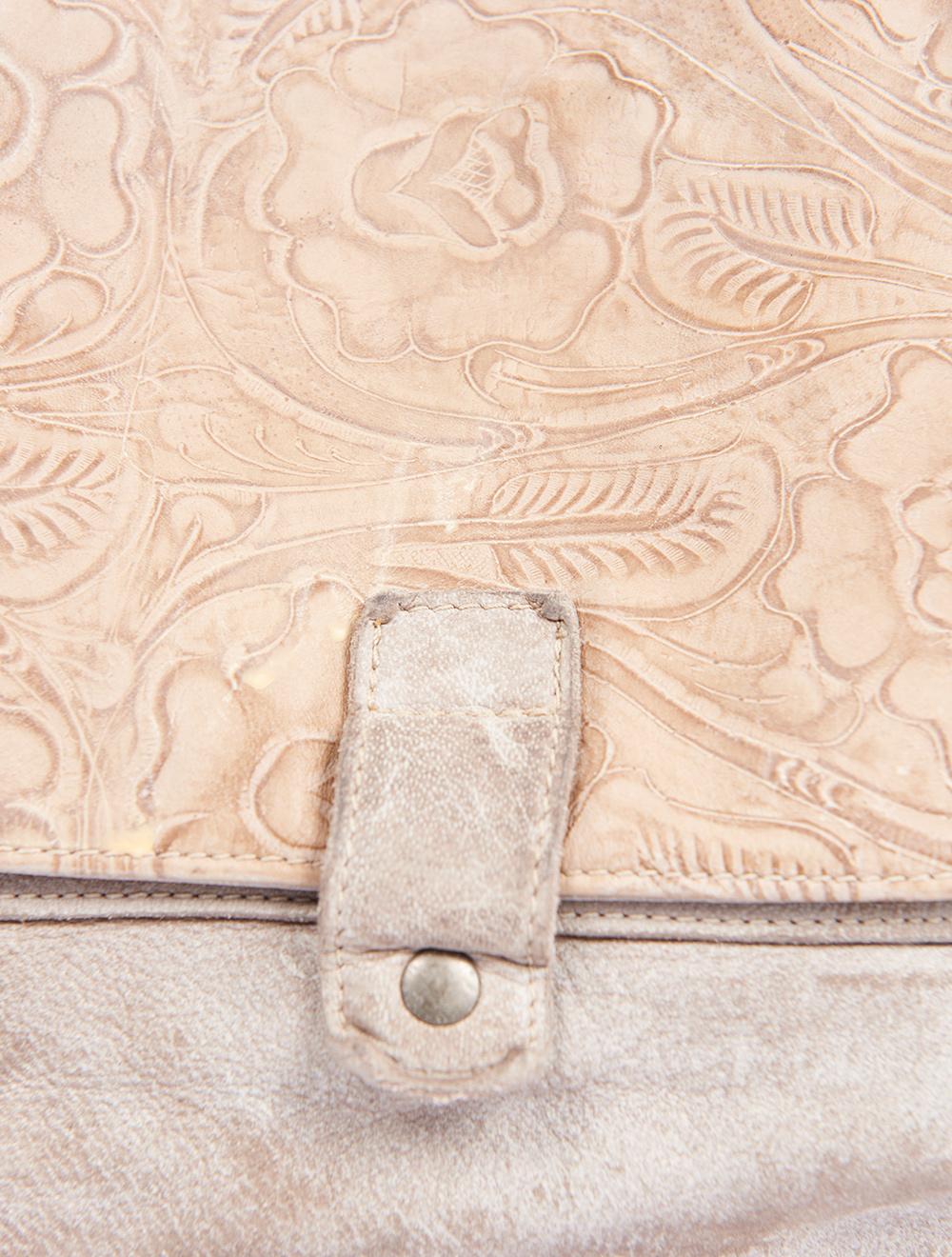 Save The Queen Borsa media in pelle lavorata beige In Vendita