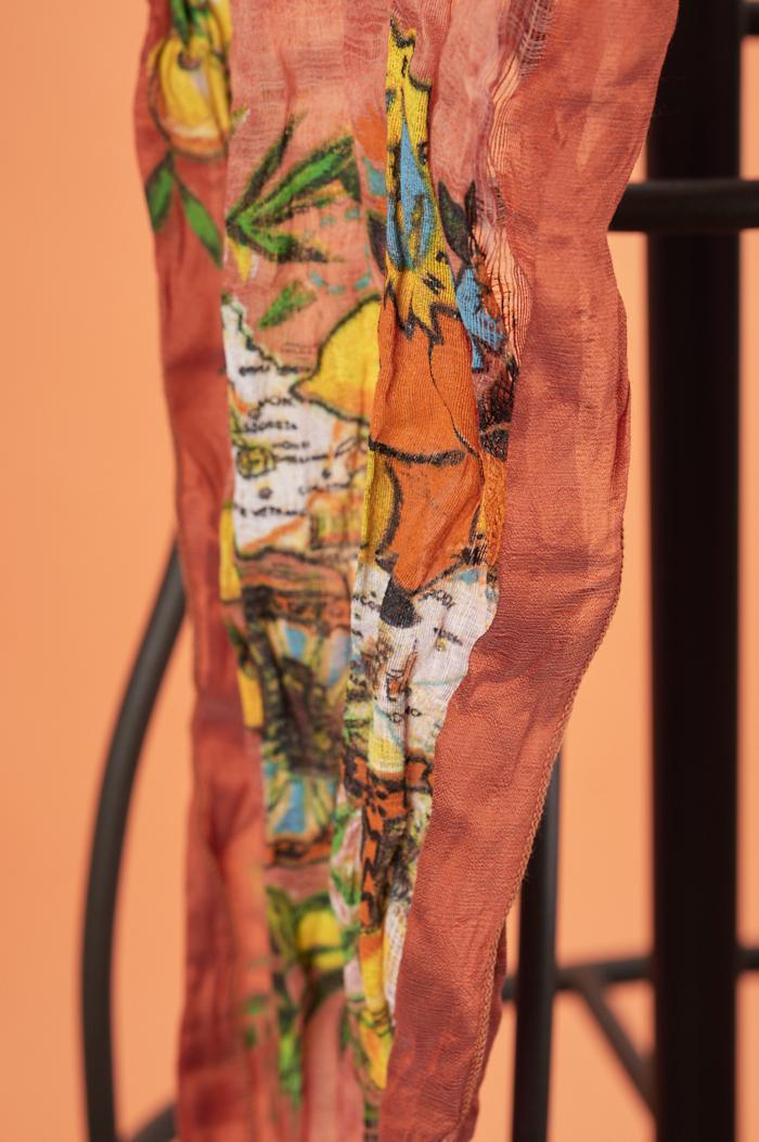 Save The Queen Foulard in lino e seta Fino Al -60%