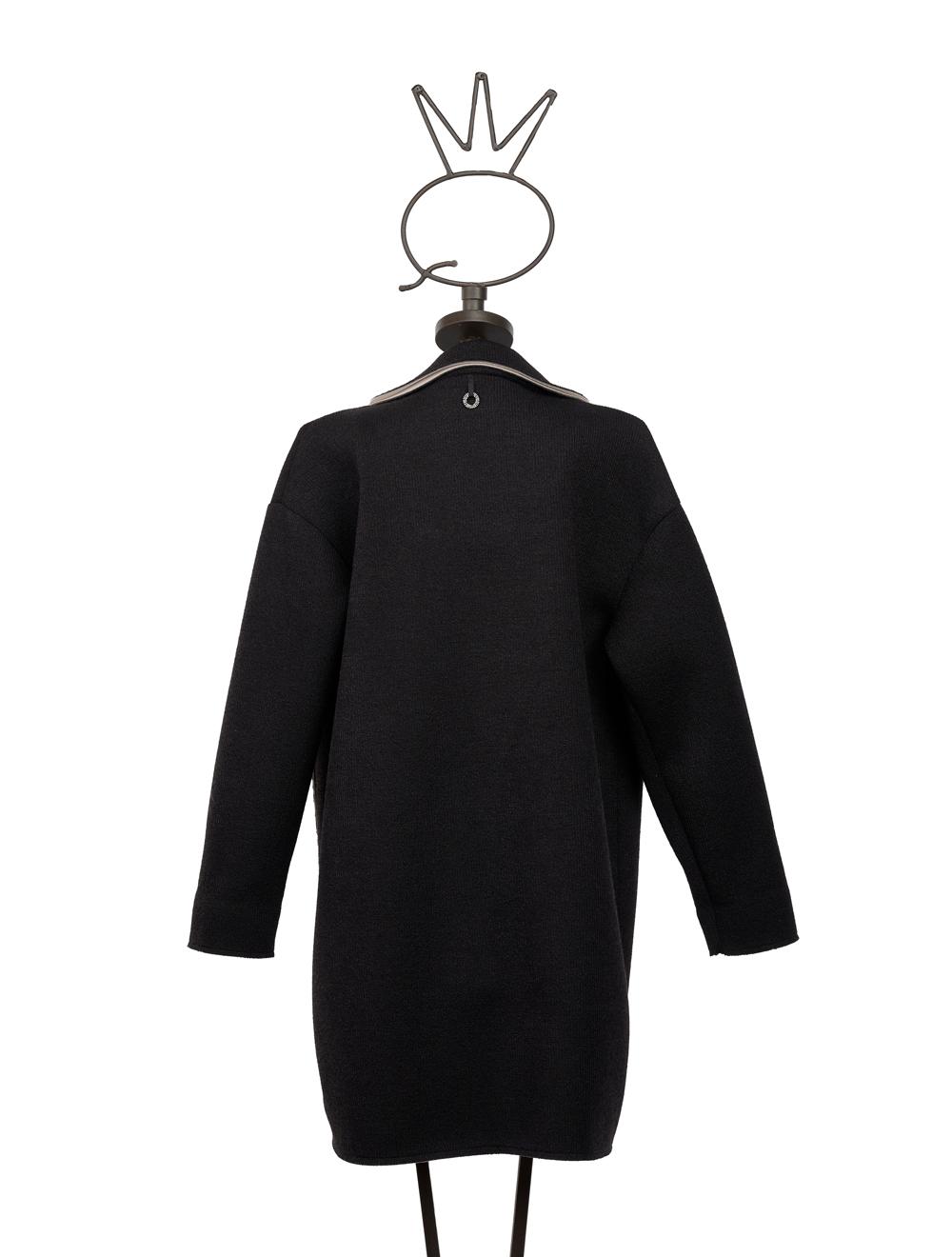 Save The Queen Cappotto corto nero con applicazioni Negozi Online