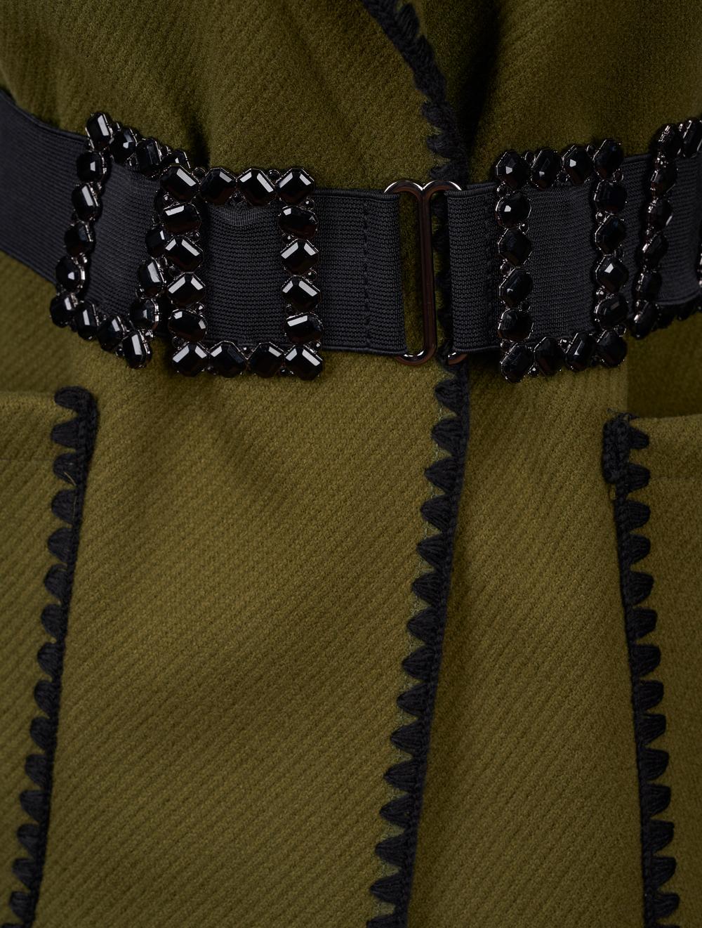Save The Queen Cappotto verde con bordi ricamati Promozione Limitata