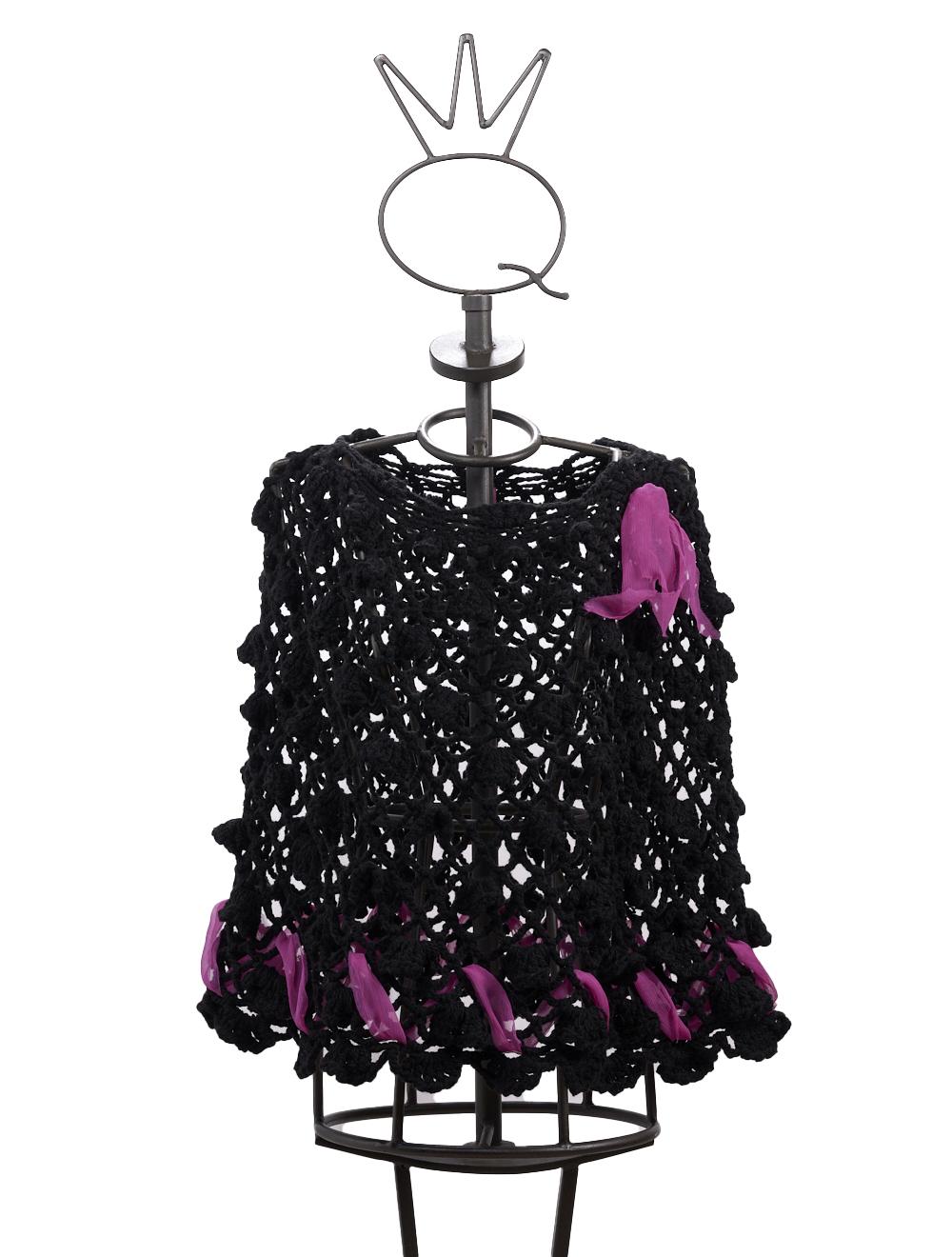 Save The Queen Poncho color nero In Vendita