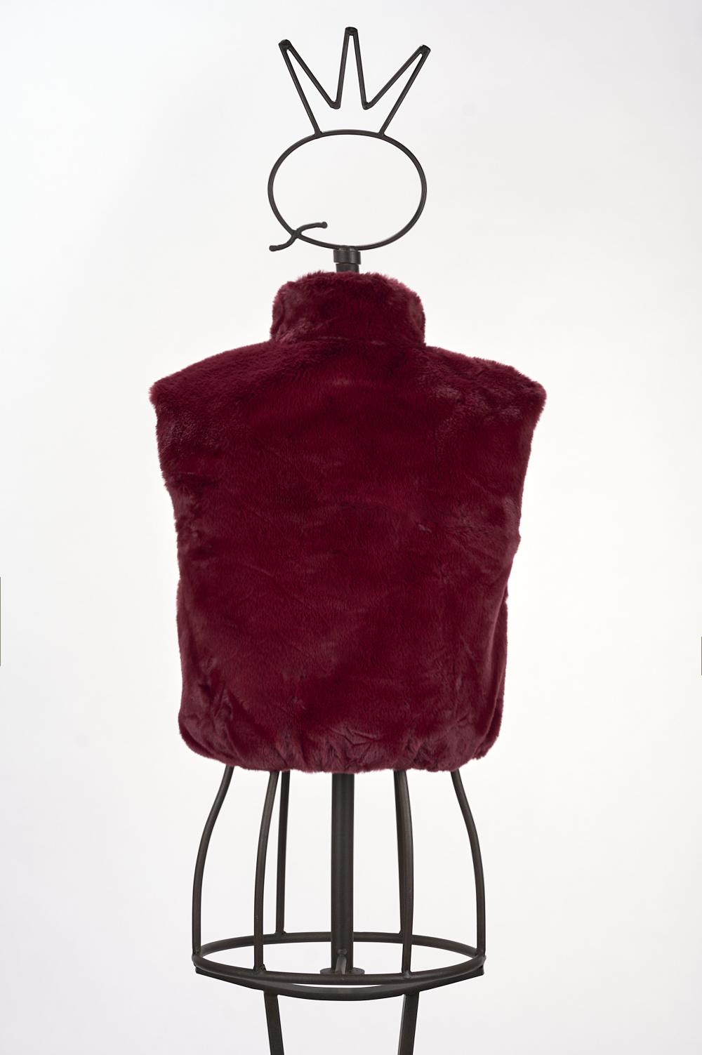 Save The Queen Gilet in ecopelliccia bordeaux Saldi Di Fabbrica