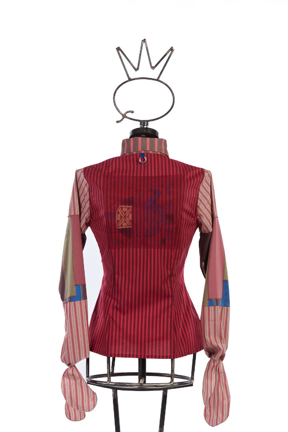 Save The Queen Camicia a righe con applicazioni e maniche a fantasia Offerte giornaliere