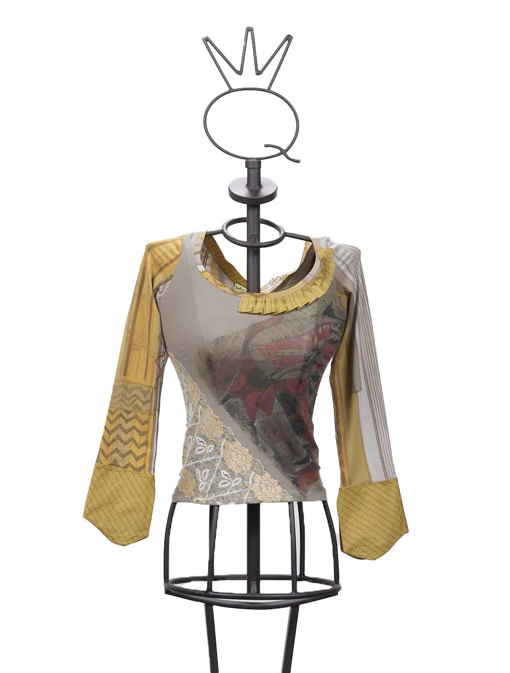 Save The Queen T-shirt con stampa ed applicazioni in pizzo e tessuto Vendita