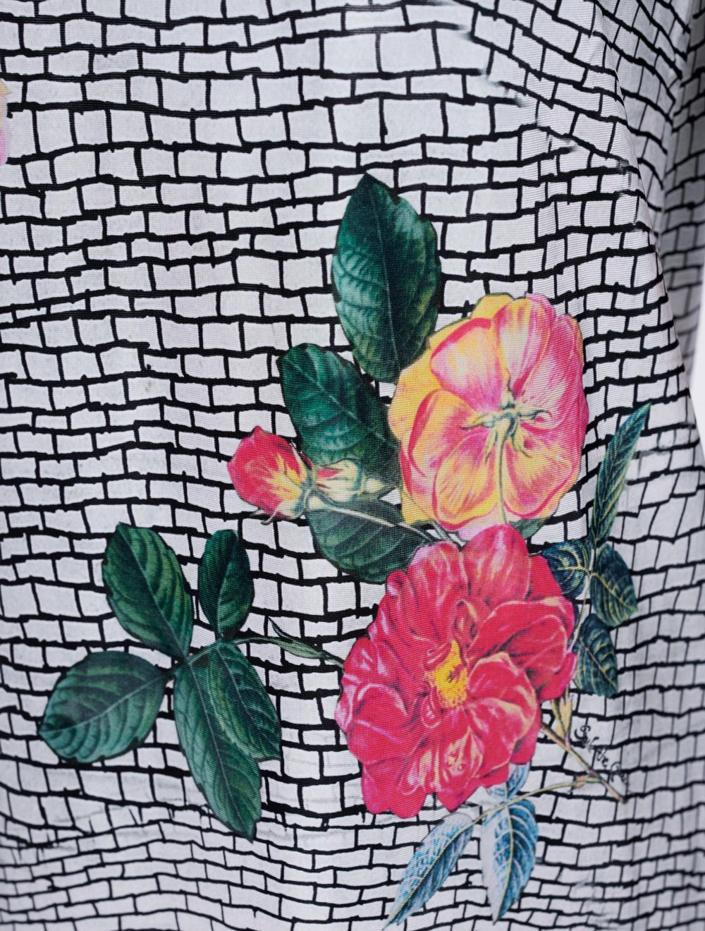 Save The Queen T-shirt in jersey di viscosa con stampa geometrica e floreale Prezzo Ridotto