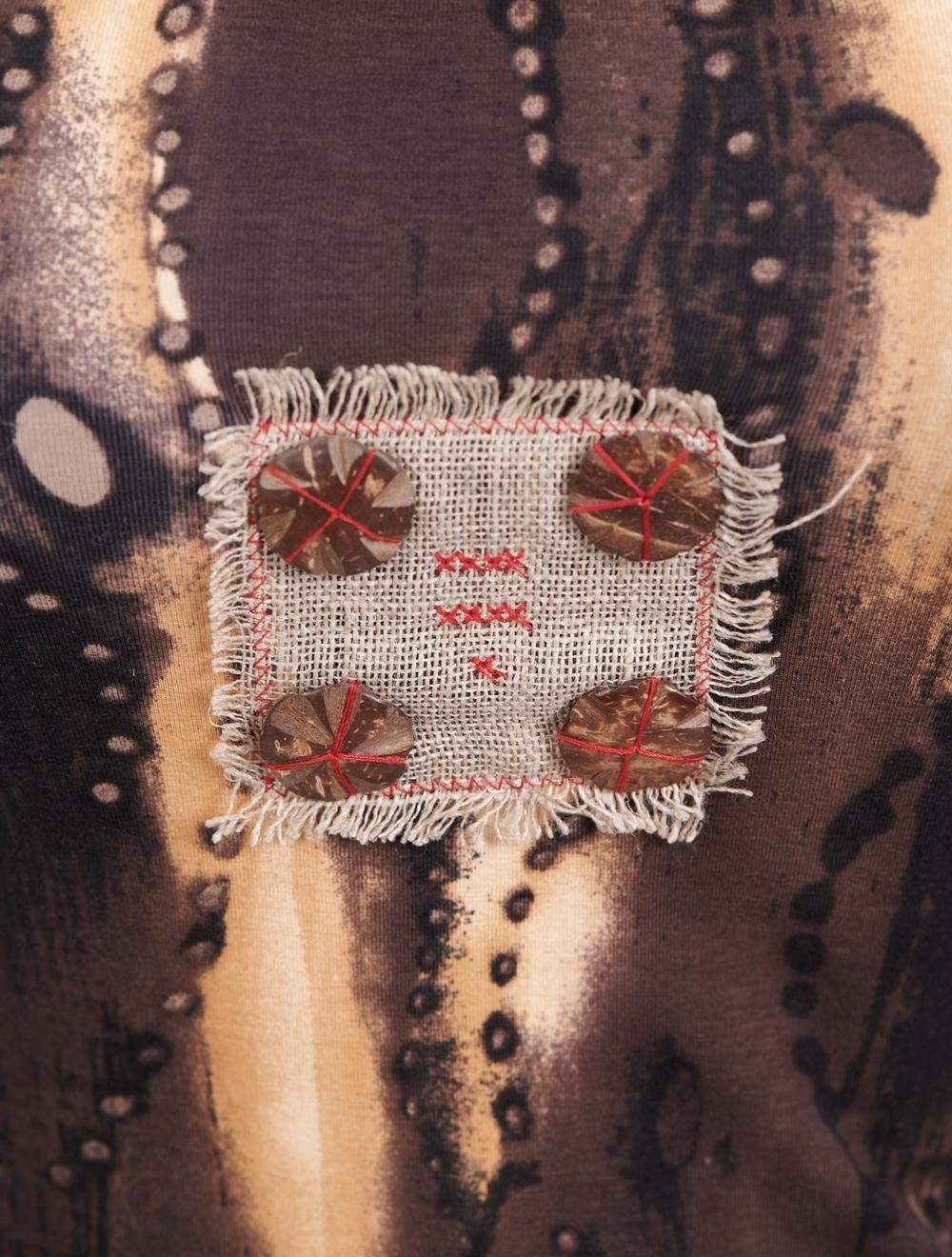 Save The Queen Canotta marrone stampata con applicazione Moda