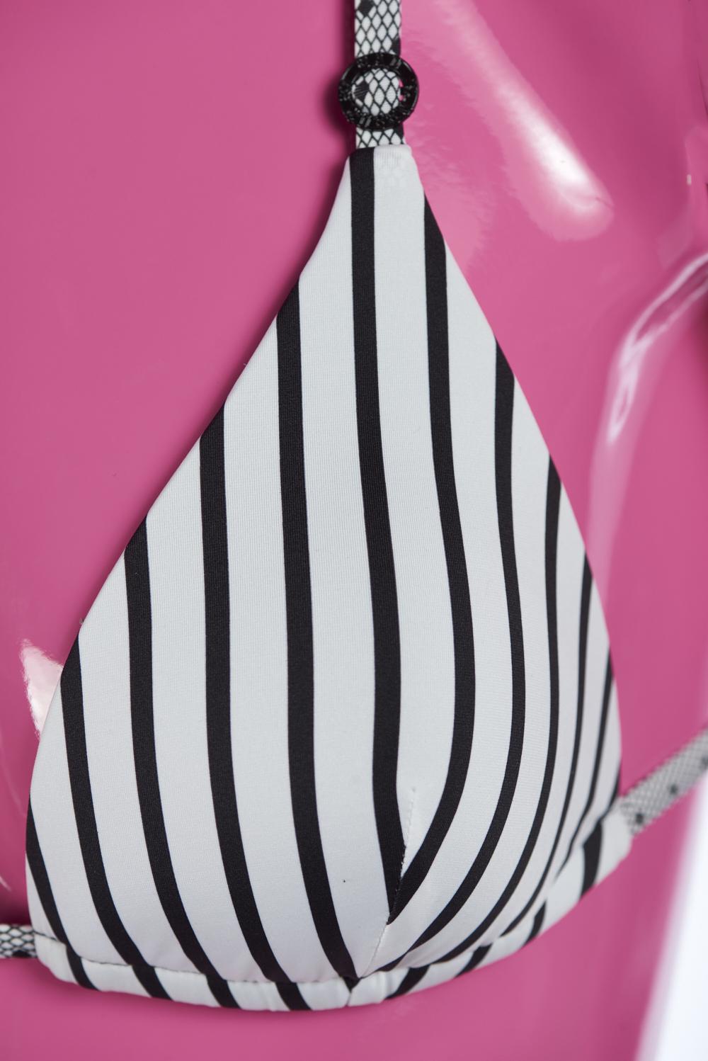 Save The Queen Bikini a triangolo bianco e nero con dettaglio in pizzo Pezzi Unici