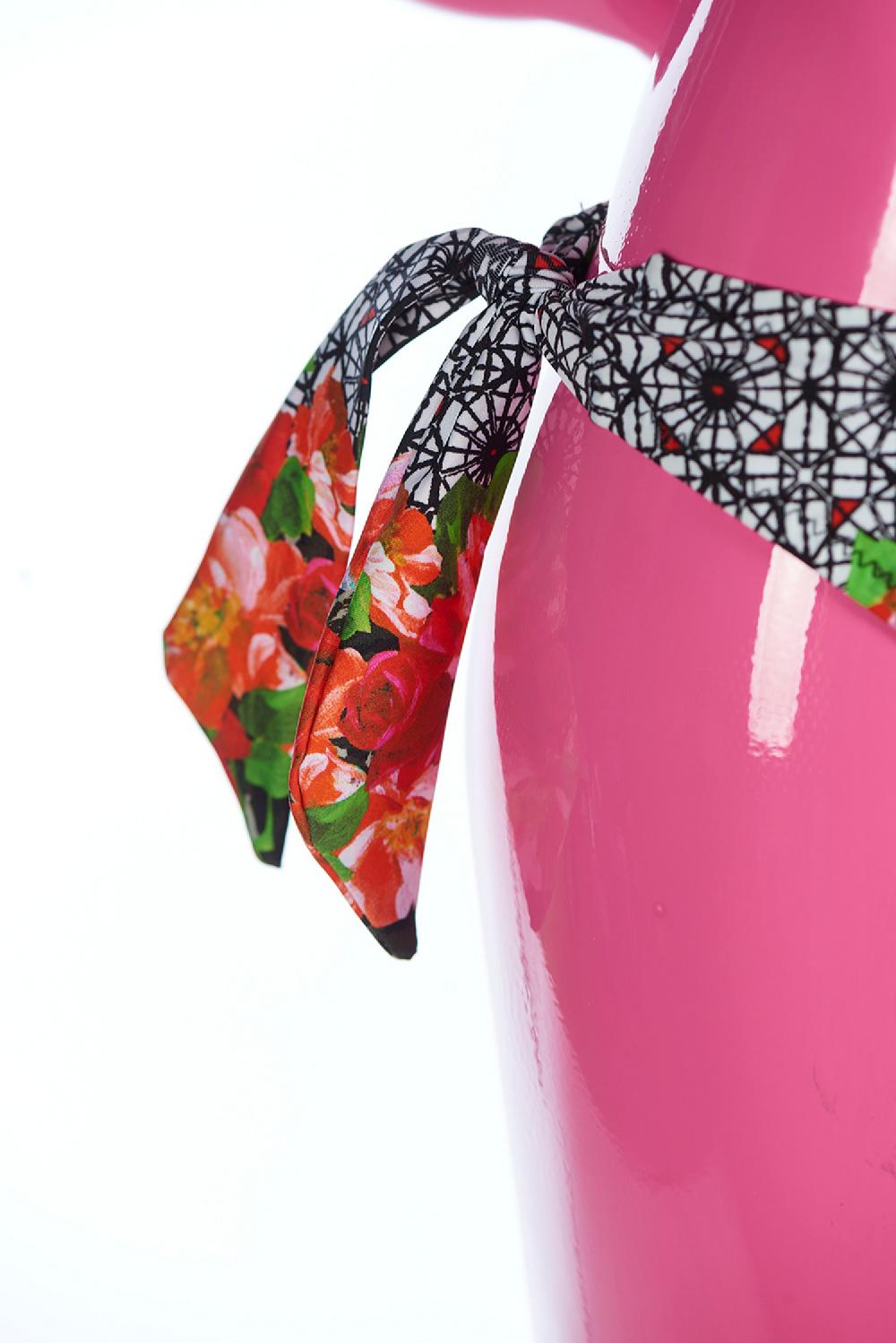 Save The Queen Bikini con fascia push-up e stampa dedicata alla Savana Sottocosto