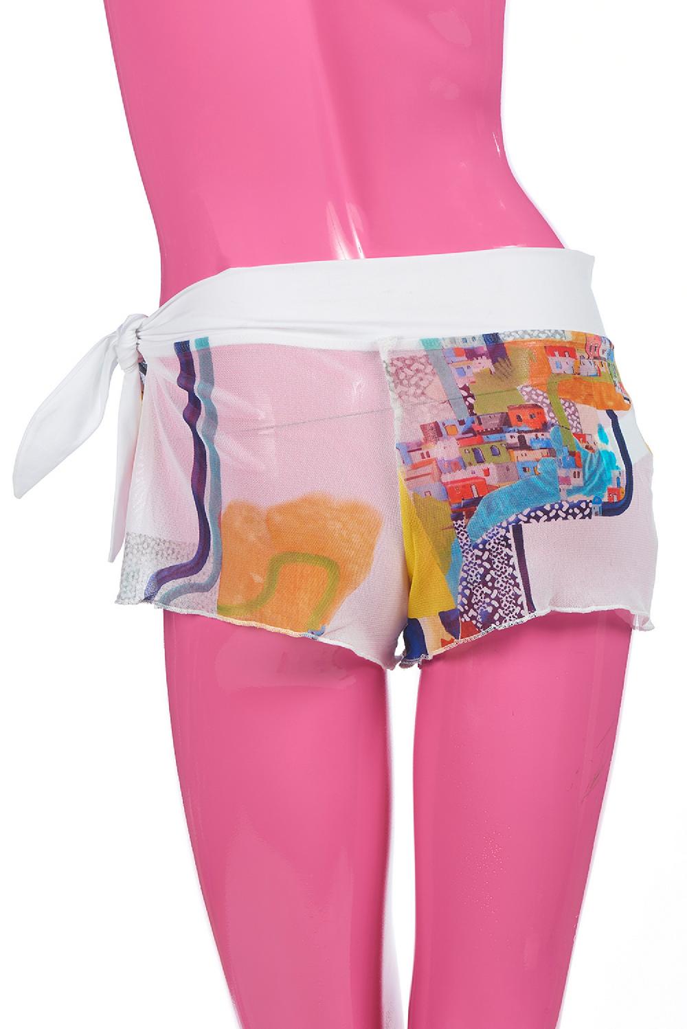 Save The Queen Shorts copricostume con stampa dedicata all’arte contemporanea africana Moda