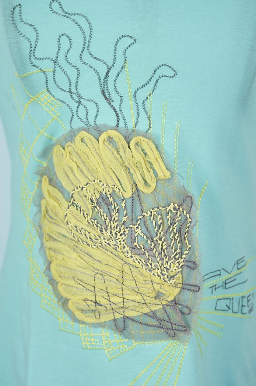 Save The Queen Top ricamato Offerta natalizia