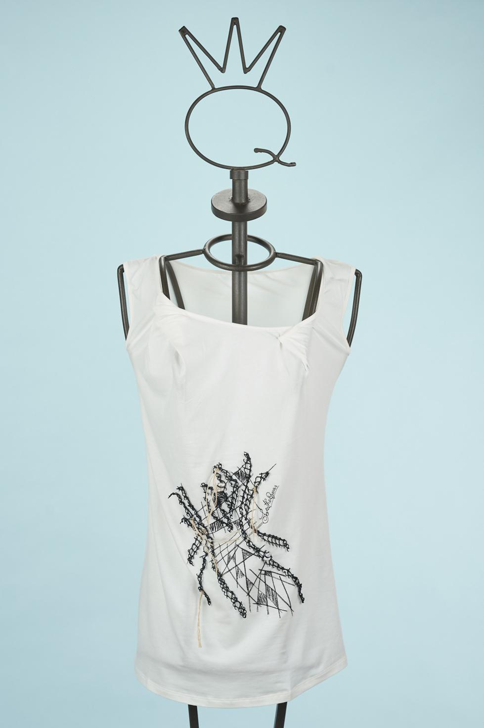 Save The Queen Top bianco ricamato Offerta Anniversario