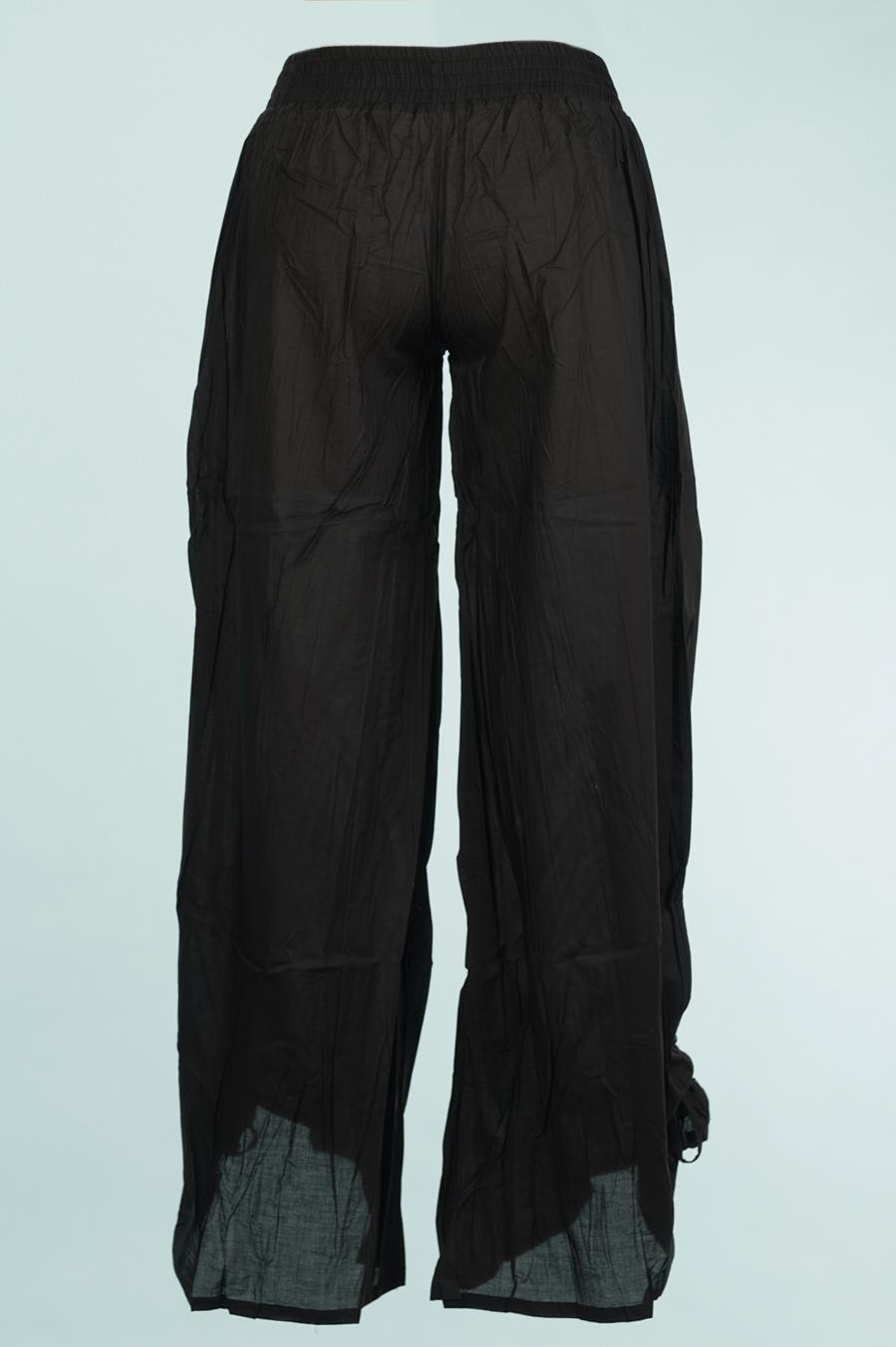 Save The Queen Pantaloni Discount Store per i nuovi prodotti