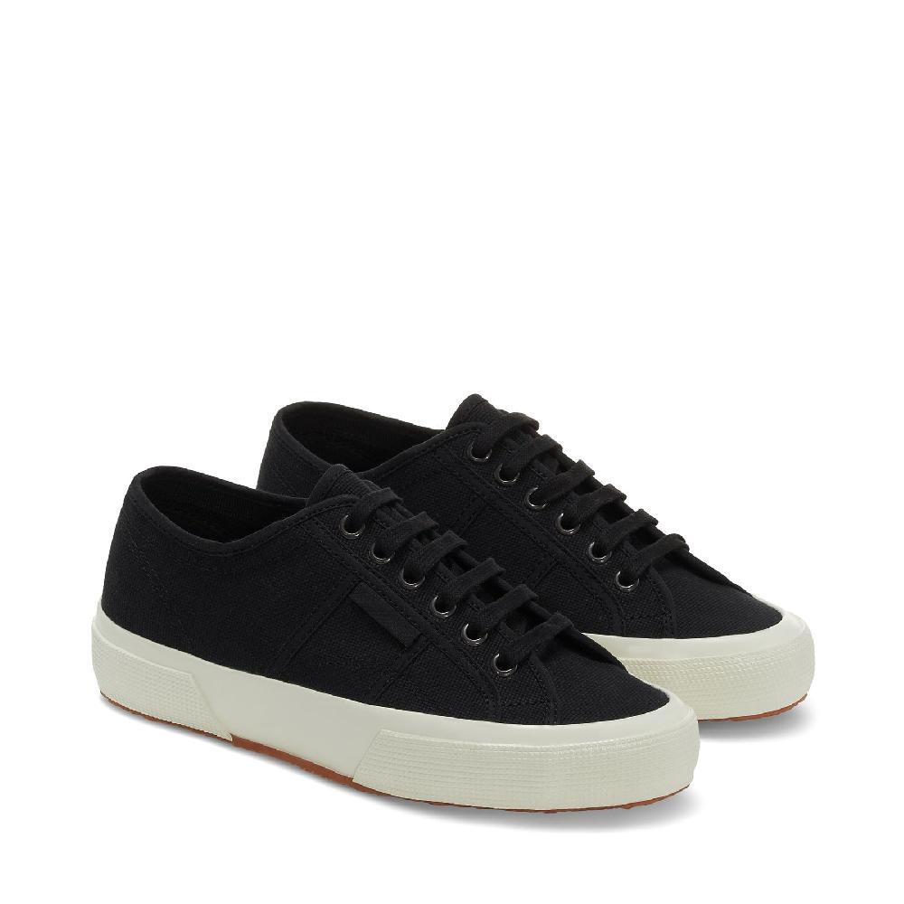 Superga 2750 OGBLACK-WHITE AVORIO In Saldo