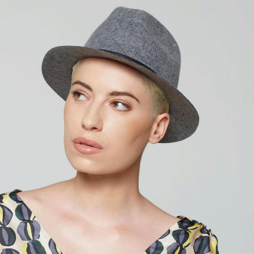 A.S.98 CAPPELLO SHERYL Nuovo