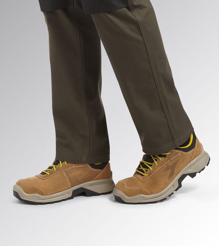 Utility Diadora COUNTRY LOW S3 SRC Scarpa antinfortunistica bassa Outlet
