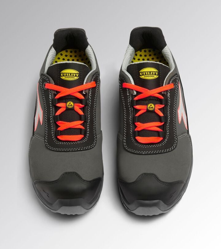 Utility Diadora SHARK STA IMP LEAT LOW S3S FO SR SC ESD Scarpa antinfortunistica bassa Italy