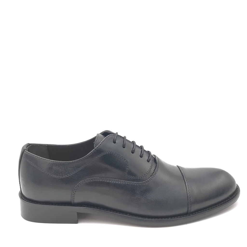 Zulian Calzature Stringata classica nera