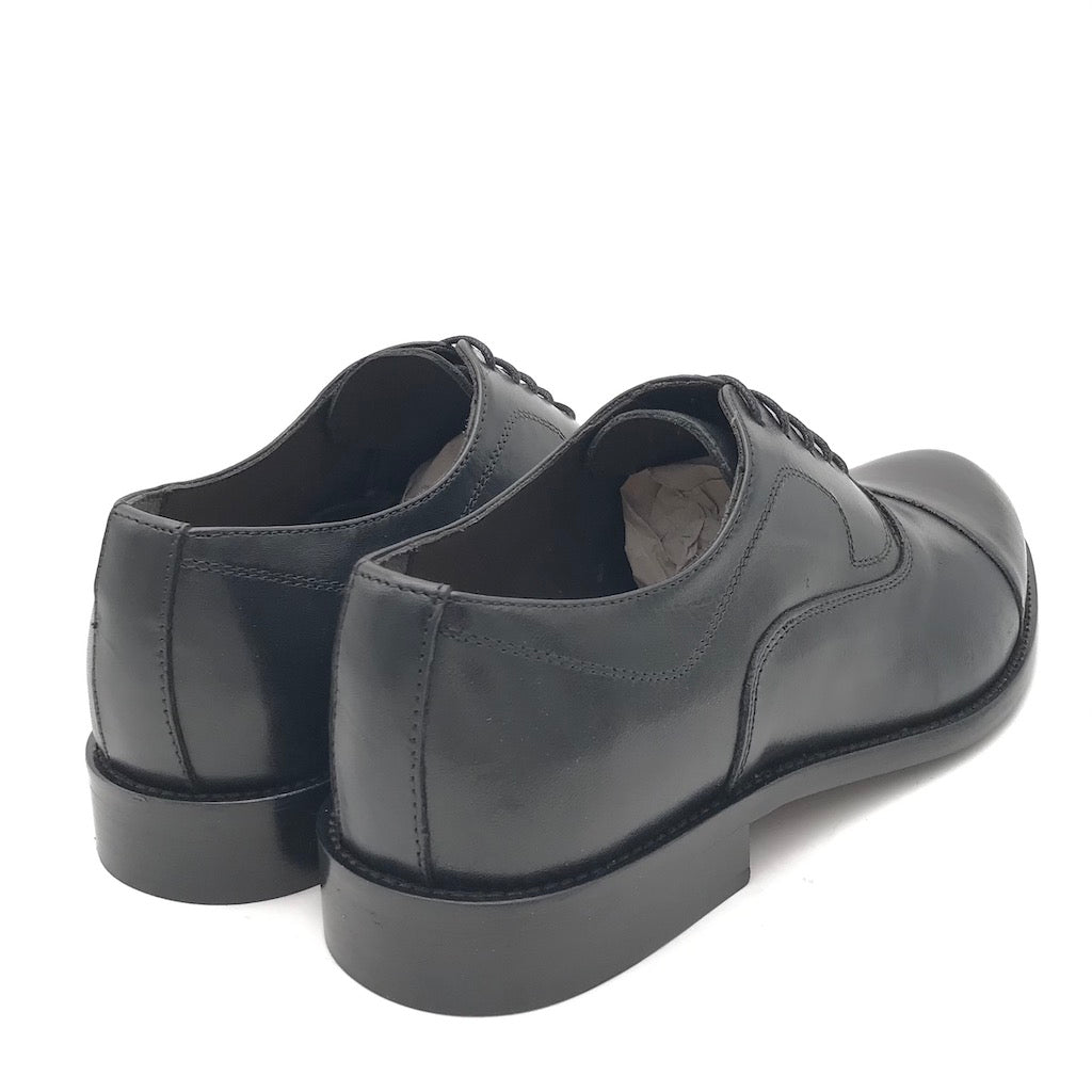 Zulian Calzature Stringata classica nera Outlet
