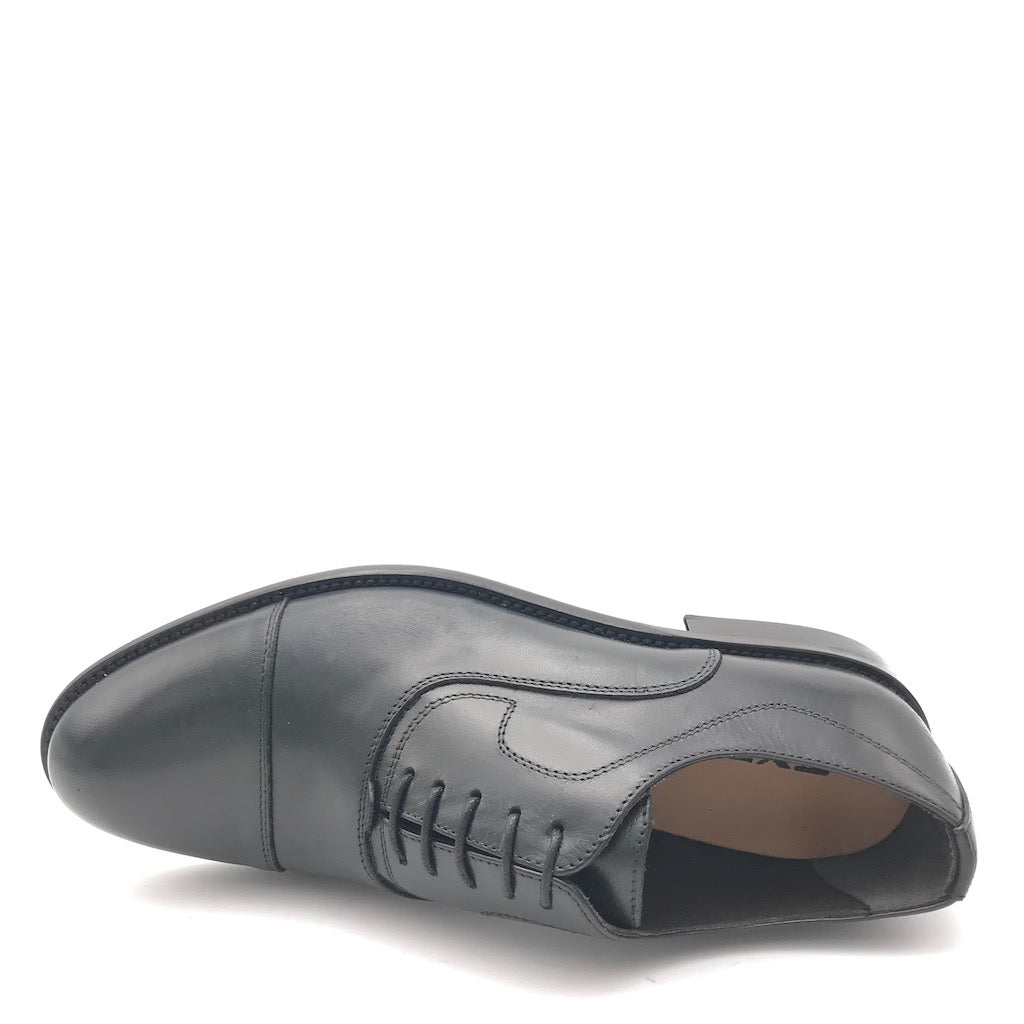 Zulian Calzature Stringata classica nera Outlet