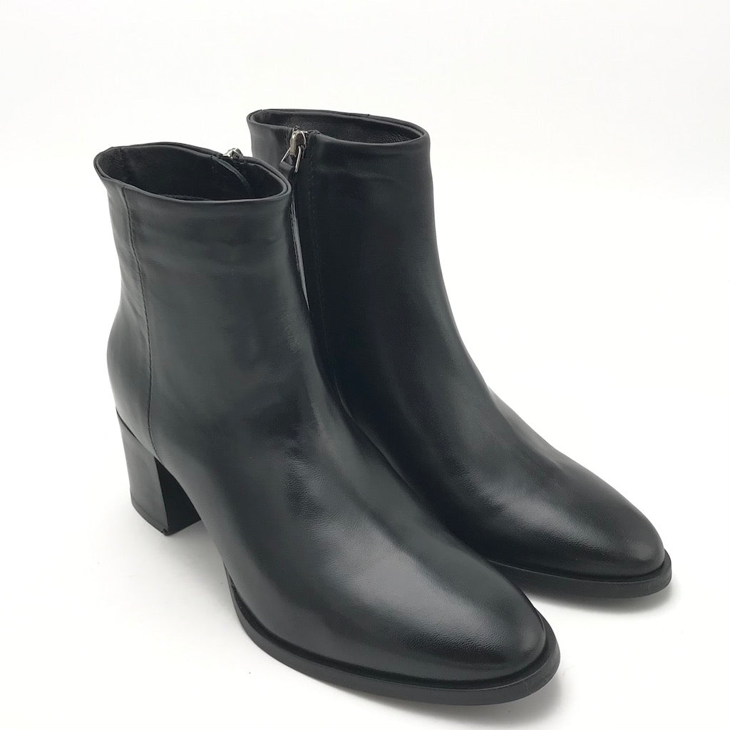 Zulian Calzature Tronchetto classico nero Acquista Ora