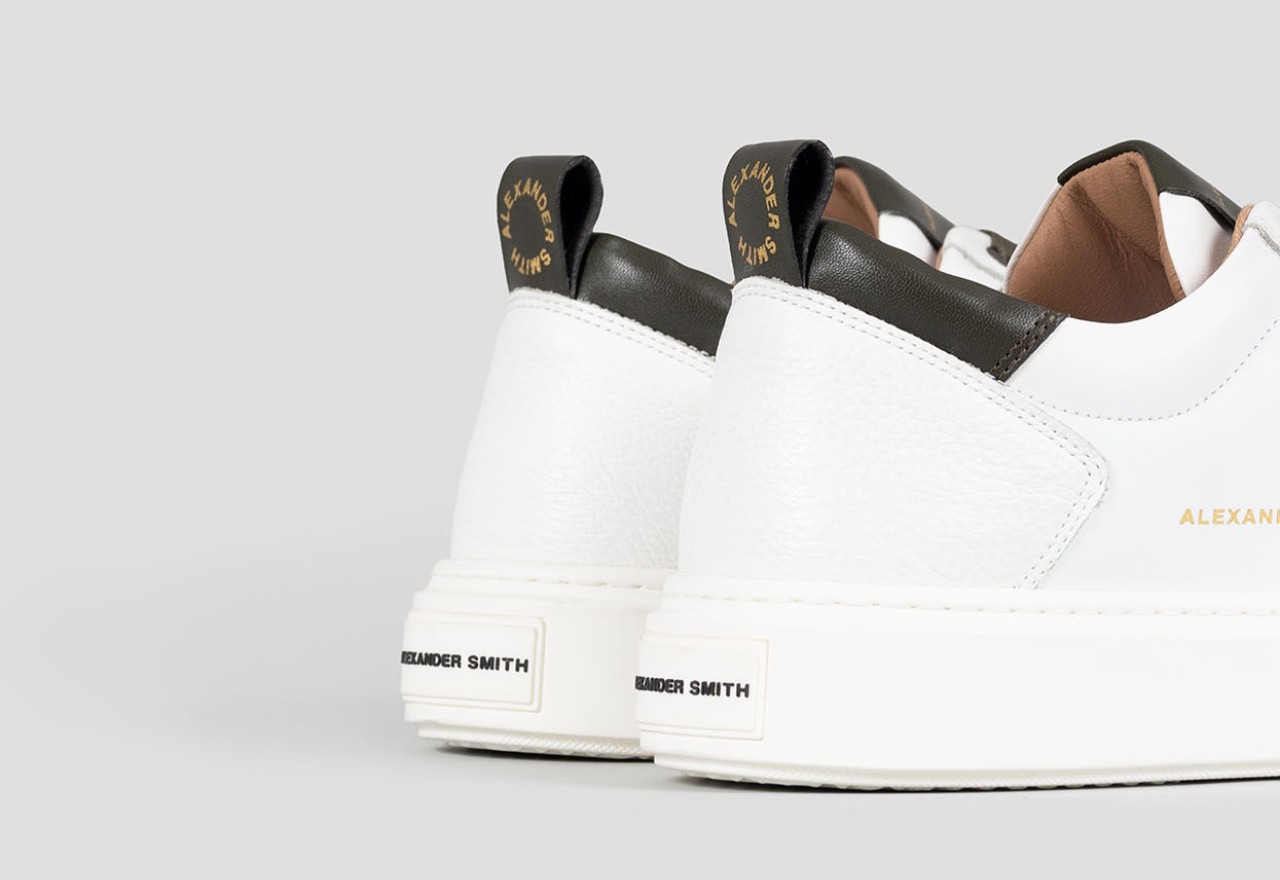 Alexander Smith BOND MAN WHITE MILITARY Ultimi due giorni