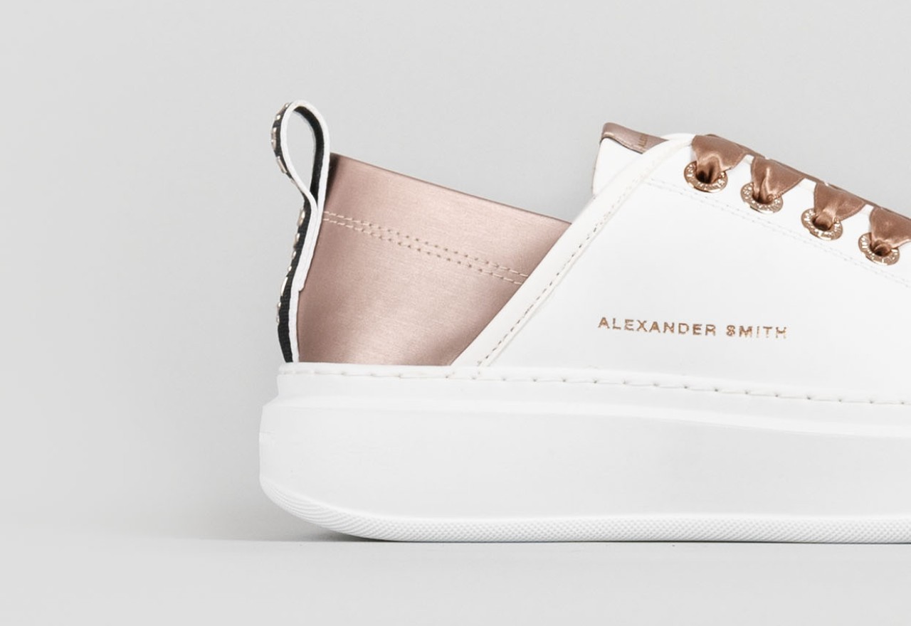 Alexander Smith WEMBLEY WOMAN WHITE COPPER In Linea