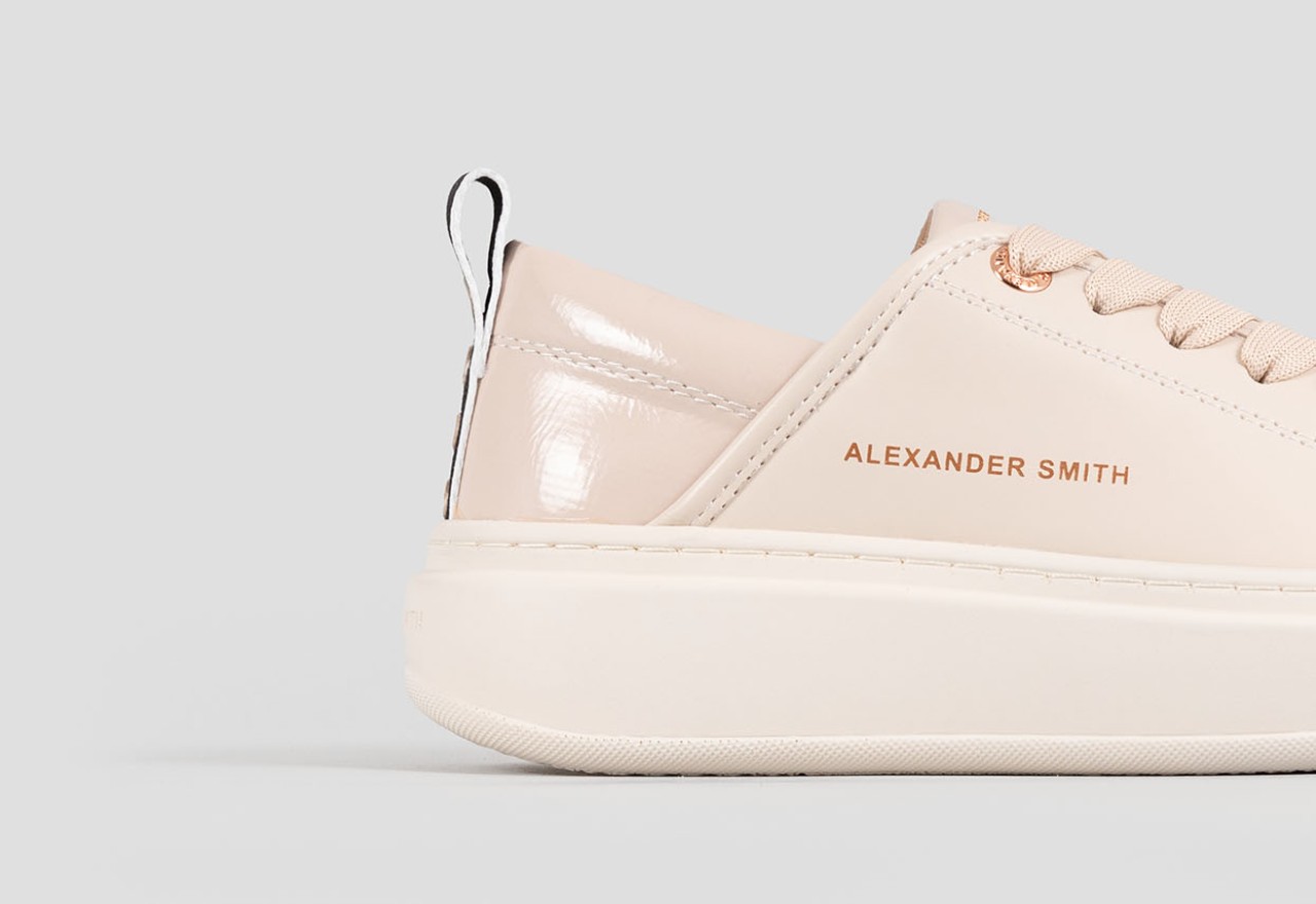 Alexander Smith ECO-WEMBLEY WOMAN SAND Online
